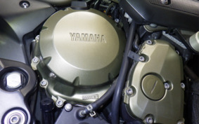 YAMAHA XJ6 N 2009