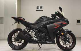 YAMAHA YZF-R25 RG10J