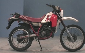 YAMAHA DT125R 1985 34X