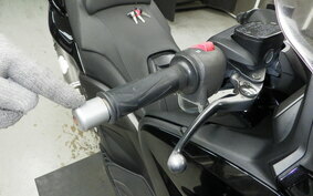 YAMAHA T-MAX 530 A 2013 SJ12J