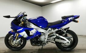 YAMAHA YZF-R1 2000 RN041