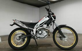 YAMAHA TRICKER DG16J