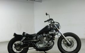 YAMAHA VIRAGO 250 3DM