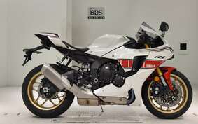 YAMAHA YZF-R1 2022 RN65J