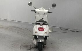 VESPA LX125 M4410