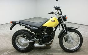 YAMAHA TW225 DG09J