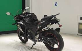 HONDA CBR125R JC50