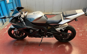 YAMAHA YZF-R1 2002 RN09