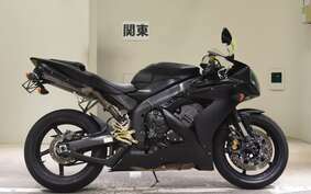 YAMAHA YZF-R1 2004 RN13