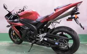 YAMAHA YZF-R1 2005 RN13