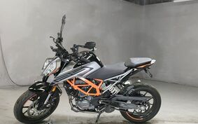 KTM 125 DUKE JPA40