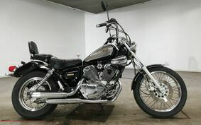 YAMAHA VIRAGO 250 3DM