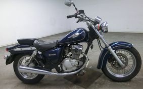 SUZUKI マローダー125 NF48A