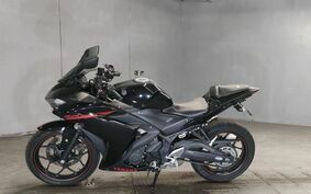 YAMAHA YZF-R25 RG10J