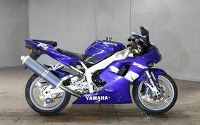 YAMAHA YZF-R1 1999 RN011