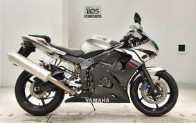 YAMAHA YZF-R6 2003 RJ05