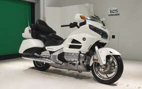 HONDA GL 1800 GOLD WING 2012 SC68