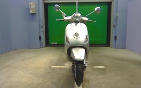 VESPA LX50 C381