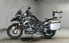 BMW R1200GS ADVENTURE 2018 0A02