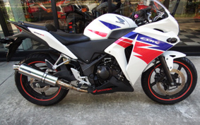 HONDA CBR250R MC41