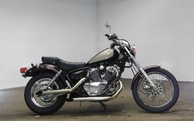 YAMAHA VIRAGO 250 3DM