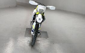 HUSQVARNA TE300i UTA