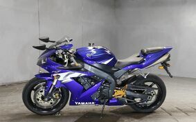 YAMAHA YZF-R1 2004 RN12