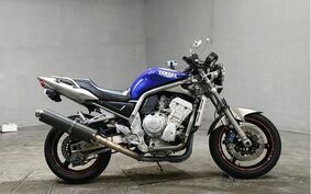 YAMAHA FZS1000 FAZER 2001 RN06