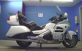 HONDA GL 1800 GOLD WING 2011 SC68