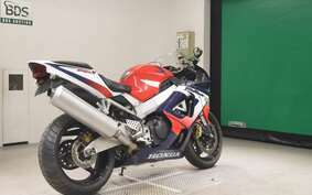 HONDA CBR900RR 3 2000 SC44