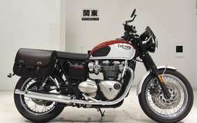 TRIUMPH BONNEVILLE T120 2021 AD75HW