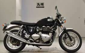 TRIUMPH THRUXTON 900 2004 J9042G