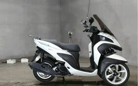 YAMAHA TRICITY 125 SE82J