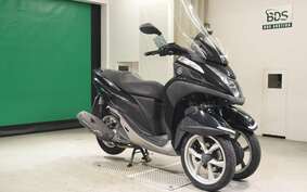 YAMAHA TRICITY 125 SE82J