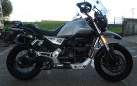 MOTO GUZZI V85 TT 2020