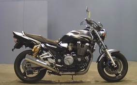 YAMAHA XJR1300 2002 RP03J