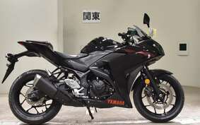 YAMAHA YZF-R25 RG10J