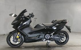 YAMAHA T-MAX 560 2023 SJ19J