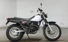 YAMAHA TW225 DG09J