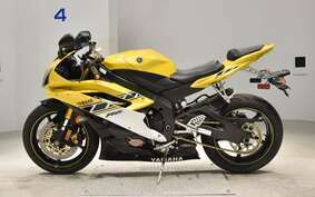 YAMAHA YZF-R6 2006 RJ12