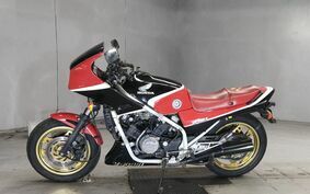 HONDA VF750F 1986 RC15