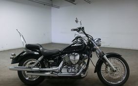 YAMAHA DRAGSTAR 250 VG02J