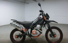 YAMAHA TRICKER DG10J