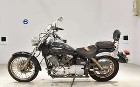 YAMAHA DRAGSTAR 250 VG02J