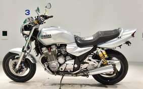 YAMAHA XJR1300 2000 RP03J