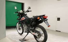 SUZUKI DR200S