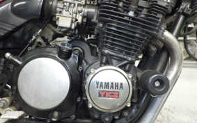 YAMAHA XJ750 E 1985 29R