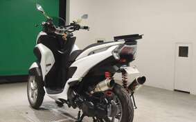 YAMAHA TRICITY 125 SE82J