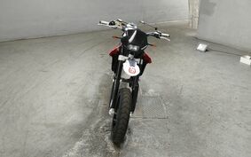 HUSQVARNA SMR250 不明