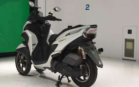 YAMAHA TRICITY 125 SE82J